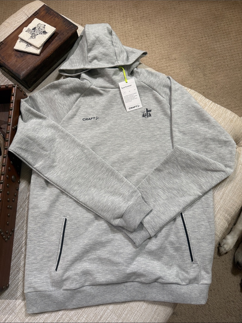 Craft NWT Men’s Light Gray FCA Crewneck Hoodie size XL